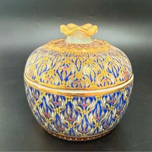 Vintage Hand-Painted Thai Benjarong ThaoChan Porcelain Covered Bowl Trinket Box
